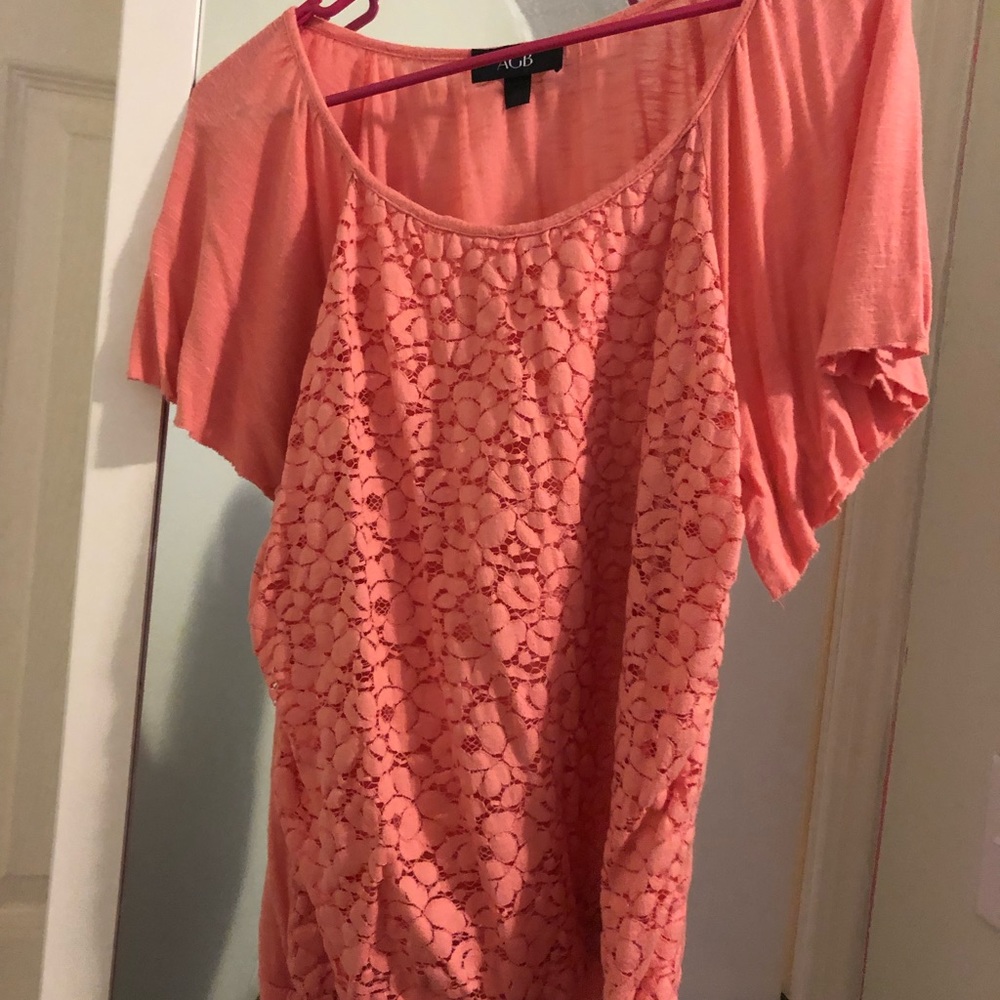 Short sleeve top from AGB